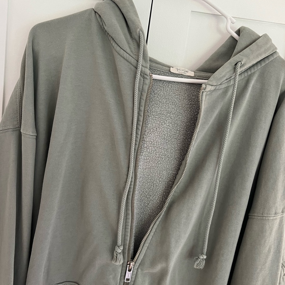 Brandy Melville full-zip hooded sweatshirt